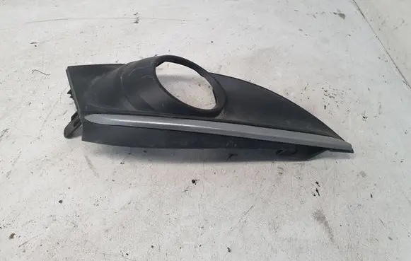 Mazda 6 Front fog light trim/grill GDK550C13