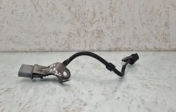 Audi A4 S4 B8 8K Camshaft speed sensor 9805940
