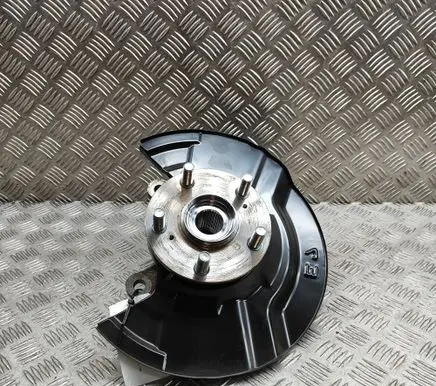 Honda CR-V Front wheel hub 512163E7H01