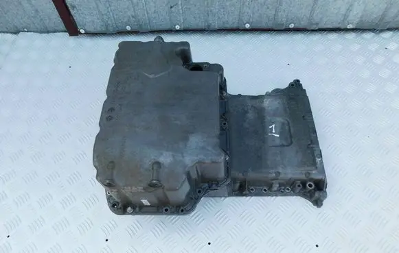 Mercedes-Benz Sprinter W906 Oil sump A6510140603 A6510141402