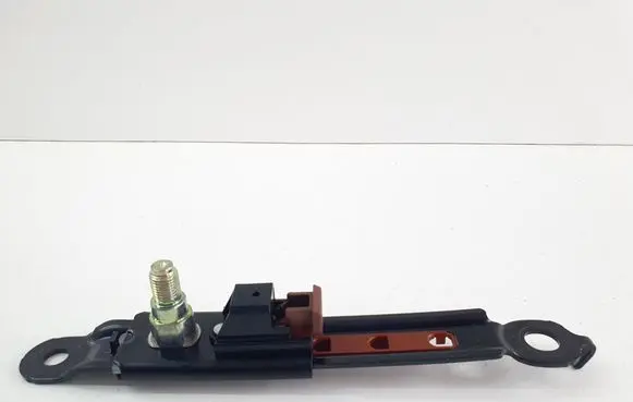 Toyota RAV 4 (XA50) Seat belt adjustment rail E563003