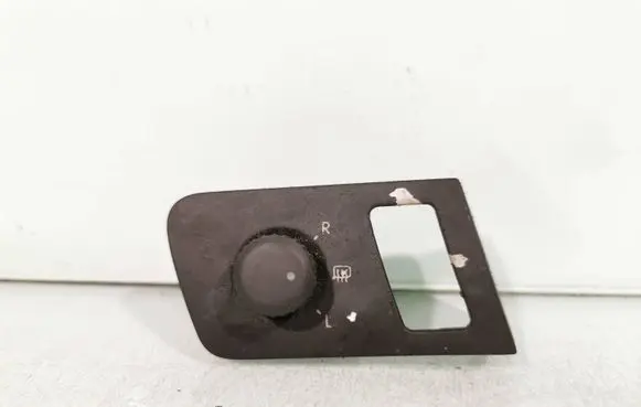 Volkswagen Touran I Wing mirror switch 1T2959552 2183