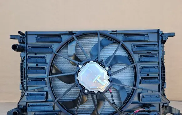 Audi A5 Radiator cooling fan shroud 