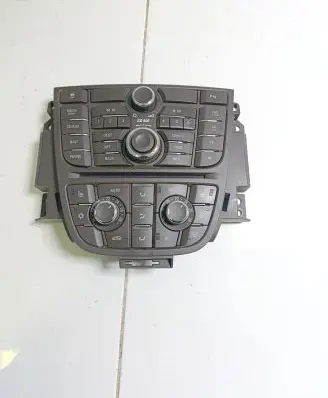 Multifunctional control switch/knob