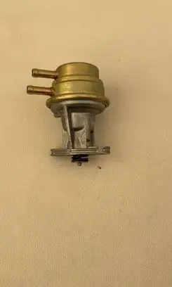 Mercedes-Benz E W124 Mechanical fuel pump 0020917901 720796136