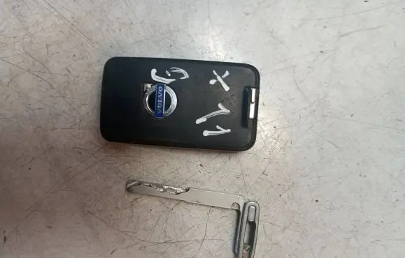 Volvo V60 Ignition key/card 30659607