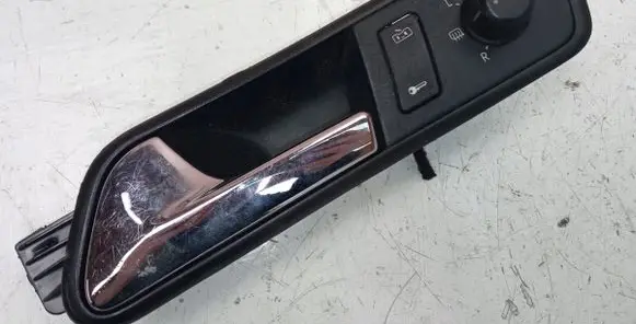 Volkswagen Touran I Wing mirror switch 1T1837113C
