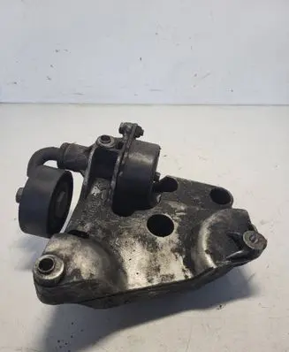 BMW 3 E90 E91 A/C compressor mount bracket 7787319