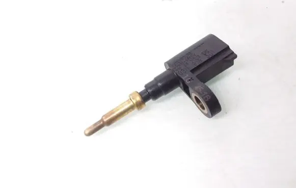 Coolant temperature sensor
