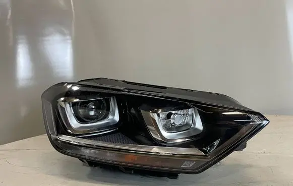 Volkswagen Golf Sportsvan Headlight/headlamp 517941032B X621VF25B63T 90056422