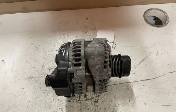 Jaguar S-Type Generator/alternator 4R8310300AB 1042103720