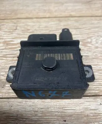 BMW 3 E90 E91 Glow plug pre-heat relay 780015605