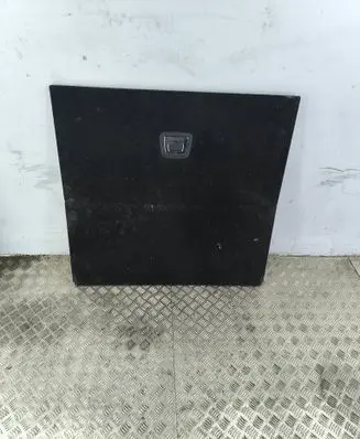 Trunk/boot floor carpet liner