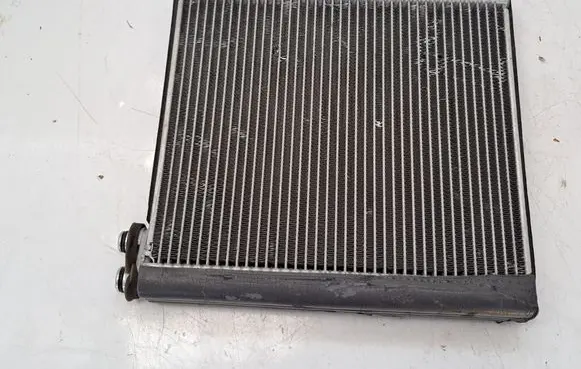 Air conditioning (A/C) radiator (interior)