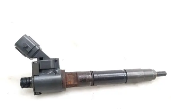 Volvo S60 Fuel injector 2370010AAB VEA132370010AAB