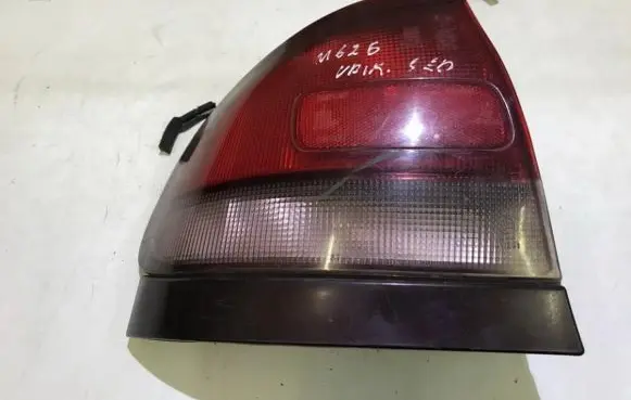 Mazda 626 Rear/tail lights 0431392l 043-1392l