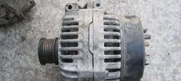 Mercedes-Benz C W202 Generator/alternator A0111547802