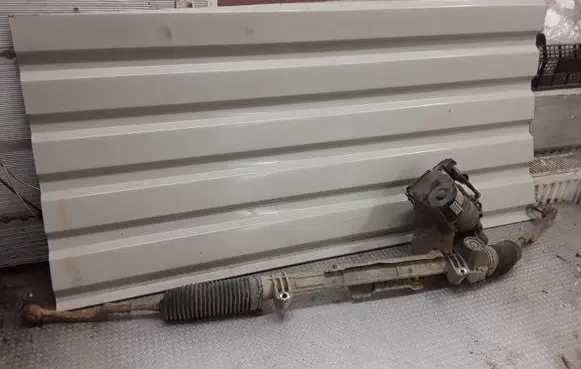 Mercedes-Benz A W169 Steering rack 6700001319