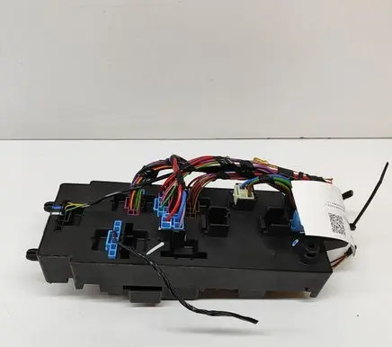 Land Rover Range Rover L405 Fuse module JPLA14A073BB 5C5A11F02