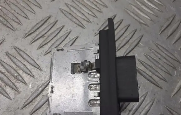 Nissan Note (E11) Heater blower motor/fan resistor 2002275