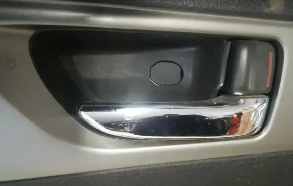 Subaru Forester SH Rear door interior handle