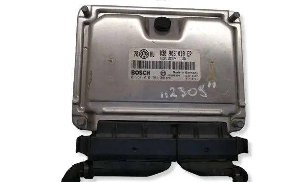 Audi A6 S6 C5 4B Engine control unit/module 038906019EP 28SA5350 0281010701