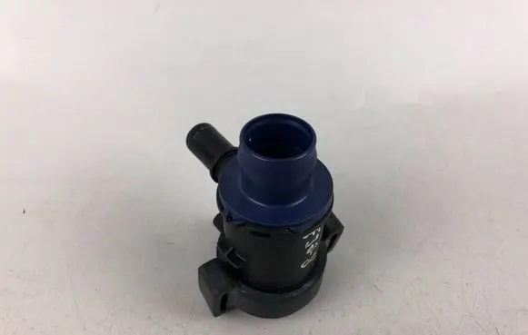 BMW 3 F30 F35 F31 Electric auxiliary coolant/water pump 7441213
