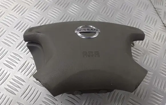 Nissan Altima Steering wheel airbag