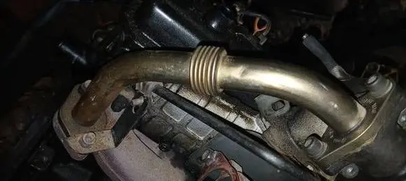 Audi A6 S6 C4 4A EGR valve line/pipe/hose 028131521D