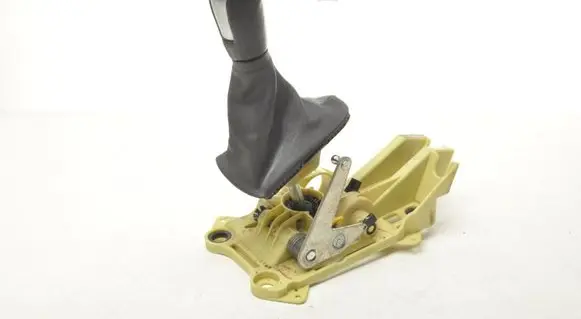 Volvo V50 Gear shifter/selector 31259288