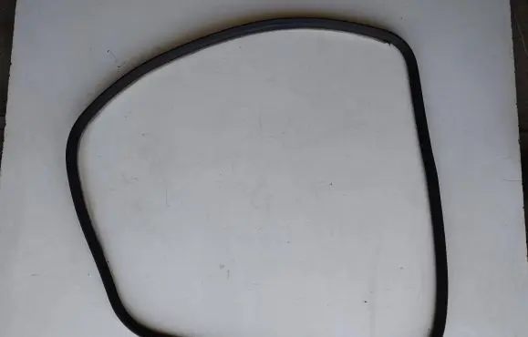 Audi A4 S4 B5 8D Front door rubber seal