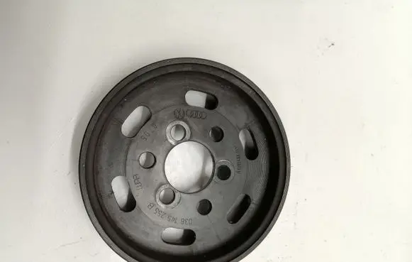 Volkswagen Bora Power steering pump pulley 038145255B