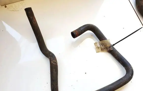 Mitsubishi Carisma Engine coolant pipe/hose