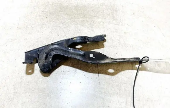 Mazda 2 Engine bonnet/hood hinges
