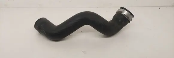 Volkswagen PASSAT B5.5 Intercooler hose/pipe 3B0145834E