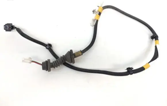 Toyota Aygo AB10 Rear door wiring loom 821530H010G