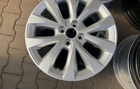 Renault Clio IV R16 alloy rim 403009088R