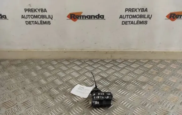 Headlight level adjustment motor