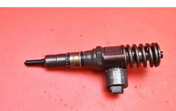 Fuel injector