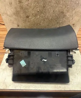 Skoda Fabia Mk1 (6Y) Glove box 5J1857096A 5J1857103 0028320