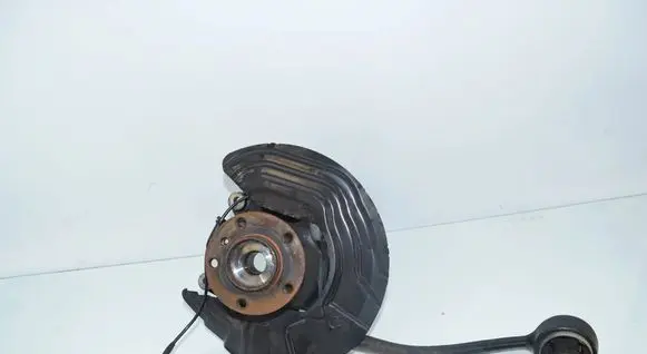 BMW X3 F25 Front wheel hub 6855954 31216855954 6787680