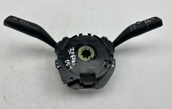 Jeep Grand Cherokee WL Wiper turn signal indicator stalk/switch P68351726AD 1051703803 S01031219