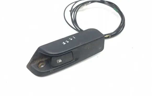 Toyota Prius (XW20) Fuel cap release pull handle 