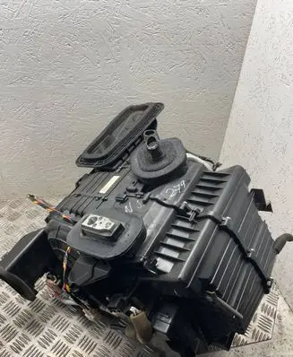 Nissan Juke I F15 Interior heater climate box assembly 272101ka3a