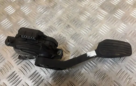 Volvo S60 Accelerator throttle pedal 30636006 6PV00853703 00853703