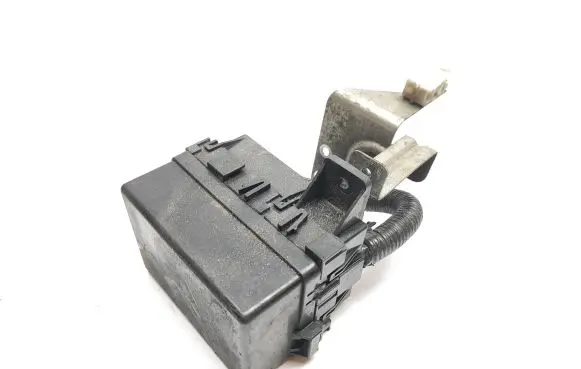 Nissan Navara D23 Fuse module 243821LA1D