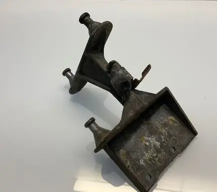 Mercedes-Benz C W203 ABS pump bracket A2034310240 2034310240