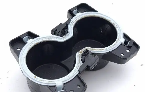 Jeep Cherokee Cup holder front 275041