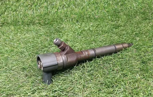 KIA Soul Fuel injector 338002A900