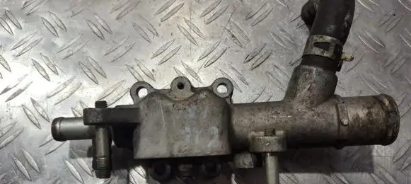 Mazda 626 Engine coolant pipe/hose